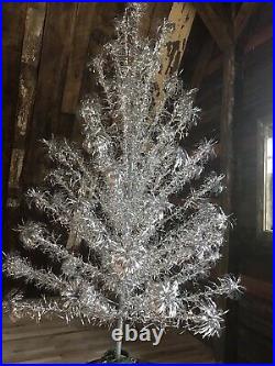 Vintage 6 Silver Forest Deluxe Aluminum Christmas Tree withoriginal box 1960s
