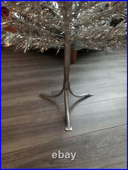Vintage 6 ft, 91 branch, The Sparkler Pom Pom aluminum Christmas tree, complete