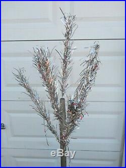 Vintage 6' silver aluminum Christmas tree 45 branches 2 piece wood pole w base