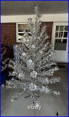 Vintage Aluminum 6' Taper Christmas Tree