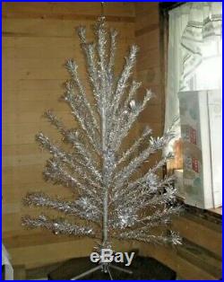 Vintage Aluminum Christmas Tree Pom Pom 6 Silver Mcm 50s 60s 55 Branch Retro