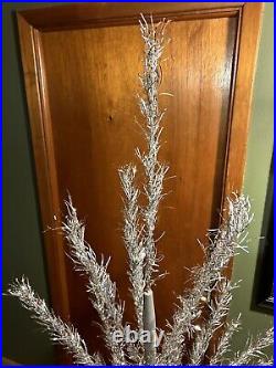 Vintage Aluminum Christmas tree, 6.5' Original Box, Sleeves, 45 Branches & Stand