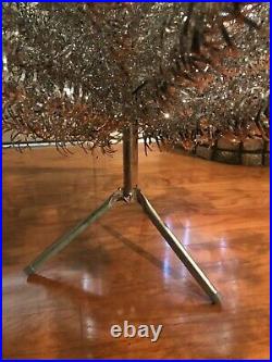 Vintage EVERGLEAM 6 Stainless Aluminum Christmas tree with94 branches
