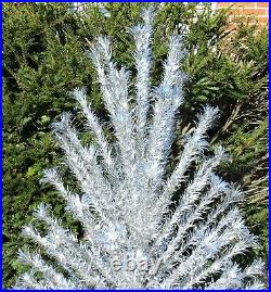 Vintage Evergleam 4606 6 Ft 94 Branch Pom Pom-Fountain Aluminum-Silver Xmas Tree