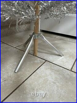 Vintage Evergleam 6 ft Feet Aluminum Christmas Tree Original Box With Stand