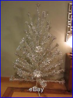 Vintage Evergleam Silver Stainless Aluminum Christmas Tree 6' F 46 Branch PomPom