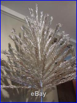 Vintage Evergleam Silver Stainless Aluminum Christmas Tree 7' Ft 100 Branch 4767
