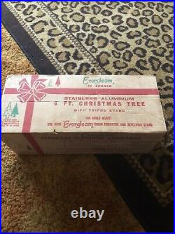 Vintage Evergleam Stainless Aluminum 4' Christmas Tree Frosty Box mid Century