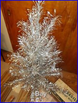 Vintage Metal Christmas Tree, Sapphire by Regal 4 1/2ft, Curl and Twist Needles