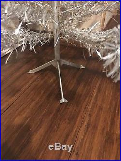 Vintage Pom-Pom 4' Ft Silver Aluminum Christmas Tree 100% Complete