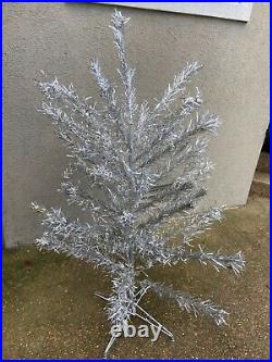Vintage Pom Pom Aluminum Christmas Tree 4 Foot 75 branches
