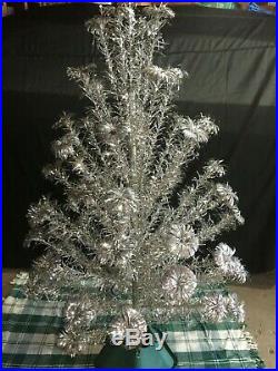 Vintage Retro Silver Glow Aluminium Christmas Tree 6 1/2 Foot With Original Box
