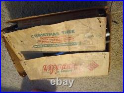 Vintage SPARKLER 4Ft Aluminum Christmas Tree W-45 4 1/2 feet. GR/10