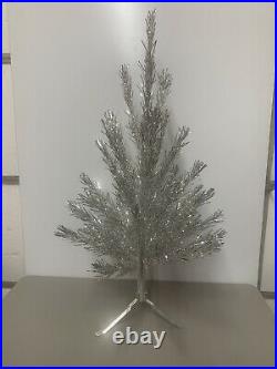 Vintage Silver Aluminum Christmas Tree 4 Ft Aluminum Specialty Co40+1 Branches