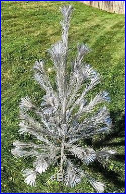 Vintage Sparkler Pom Pom 4 Ft Silver Aluminum Christmas Tree Complete with Box