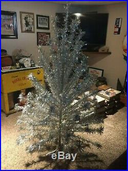 Vintage Sparkler Pom Pom 6 Ft Silver Aluminum Christmas Tree 91 Branches M-691E