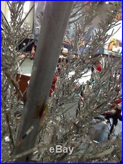 Vintage Sparkler Pom Pom 6 Ft Silver Aluminum Christmas Tree 91 Branches Star