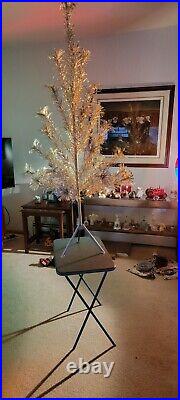 Vintage Splender Aluminum Tree Curled & Twisted Pom Pom Branches/ Color Wheel