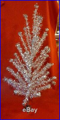 Vintage Splendor 5 ft 10 Twisted Curled Pom Pom Aluminum Christmas Tree in Box