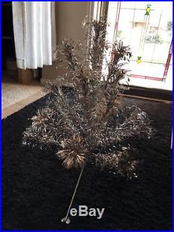 Vintage Star Band Silver Aluminum Pom Pom Christmas Tree, 2 Foot, 19 Branches, IOB