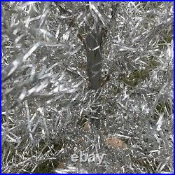 Vintage Tomar Arctic Diamond 4.5 ft 49 Branch Stainless Metal Silver Tinsel Tree