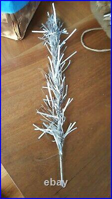 Vtg 1960s Evergleam Deluxe 4 Foot Aluminium Silver Christmas Tree