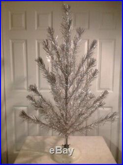 Vtg 4 Ft Craft House Aluminum Silver Xmas Tree Penetray Revolving Stand Nice