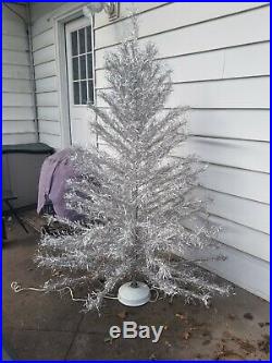 Vtg 6' Evergleam Silver Aluminum Holly Time Rotating Christmas Tree 151 Branches