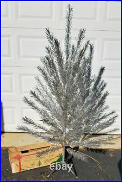 Vtg MCM 6 1/2 ft Reynolds Aluminum U. S. Silver Tree Co Christmas Tree COMPLETE
