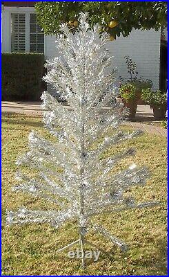 Vtg Mid-Century Silver Aluminum Pom Pom Christmas Tree 5 1/2 ft with 91 Branches