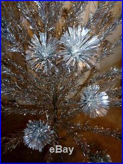 Vtg Royal Pine POM POM Silver Aluminum Christmas Tree 7 Ft Keystone IOB No stand