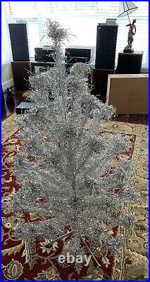 Vtg Silver Aluminum Christmas Tree 4 1/2 Ft Shiny MCM Xmas 59 16 Long Branches